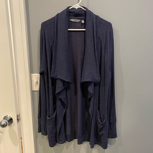 Athleta, Studio Wrap